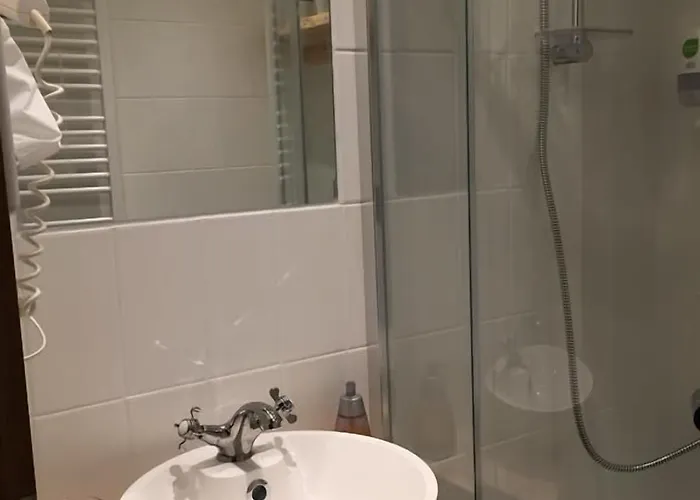 Posthansl Gæstehus 3*